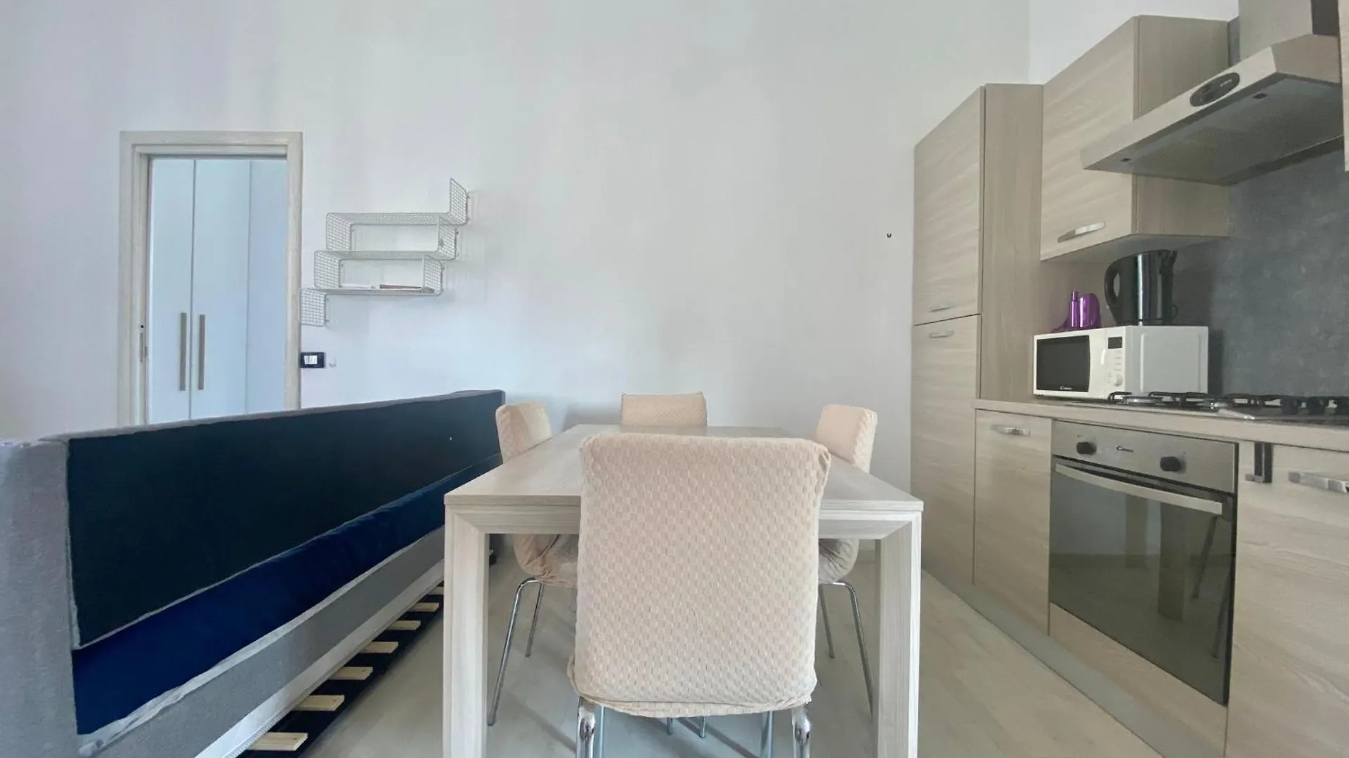 Lejlighed Modica Home, Graziosa E Silenziosa, Nel Cuore Del Quartiere Famagosta Milano Italien